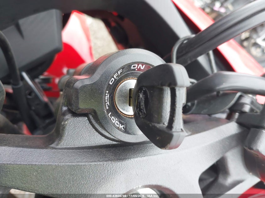 2015 Honda Cbr650 F VIN: MLHRC7402F5100644 Lot: 43608746