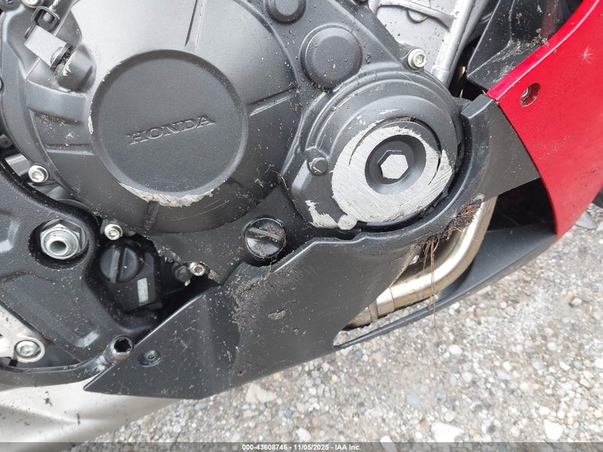 2015 Honda Cbr650 F VIN: MLHRC7402F5100644 Lot: 43608746