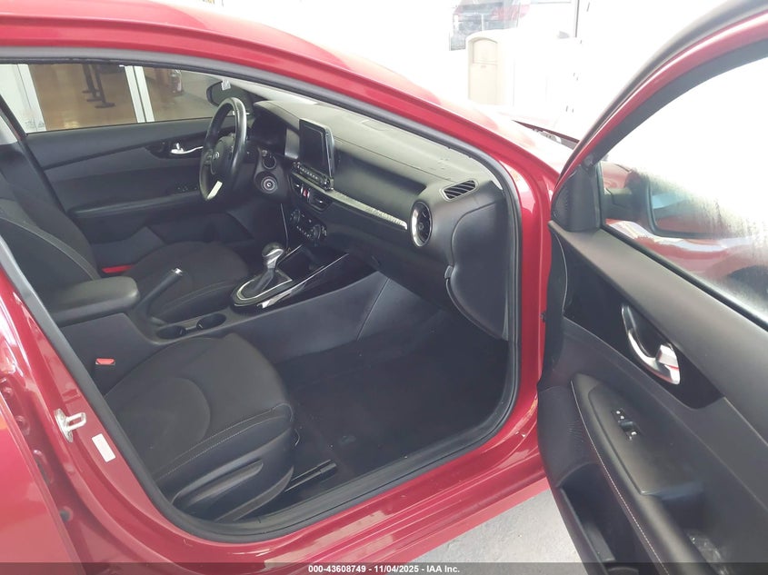 2019 KIA FORTE S - 3KPF34AD9KE042090