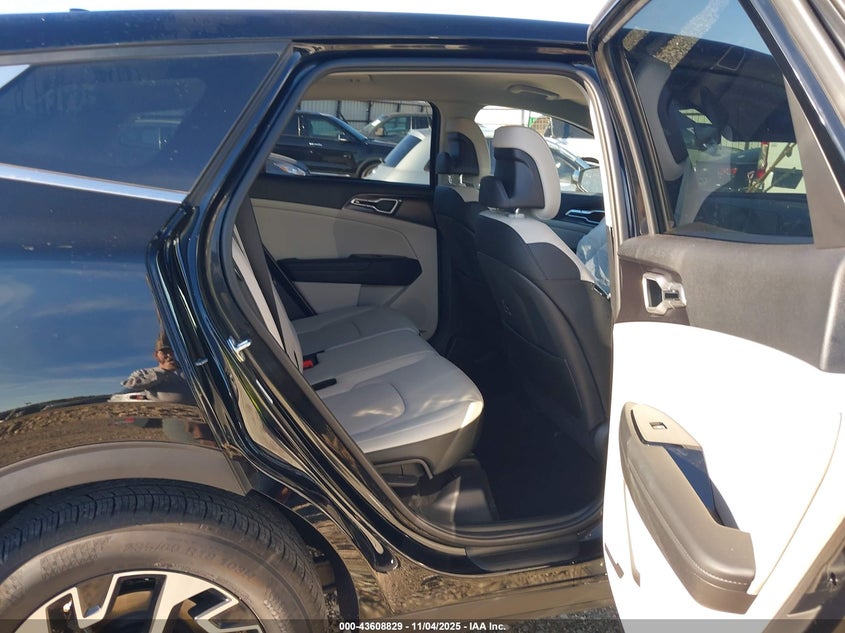 2025 KIA SPORTAGE EX 5XYK33DF8SG323385