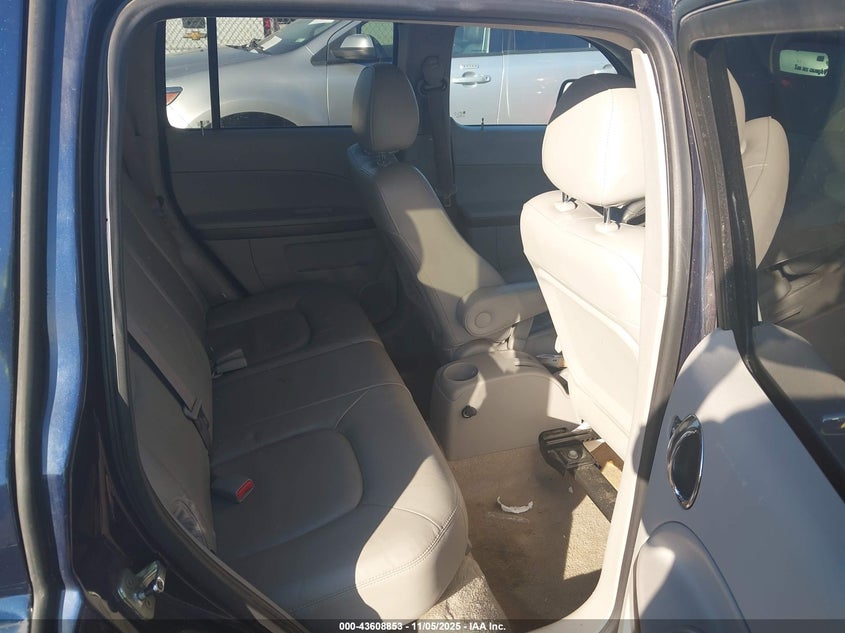 2007 Chevrolet Hhr Lt VIN: 3GNDA33P97S540658 Lot: 43608853