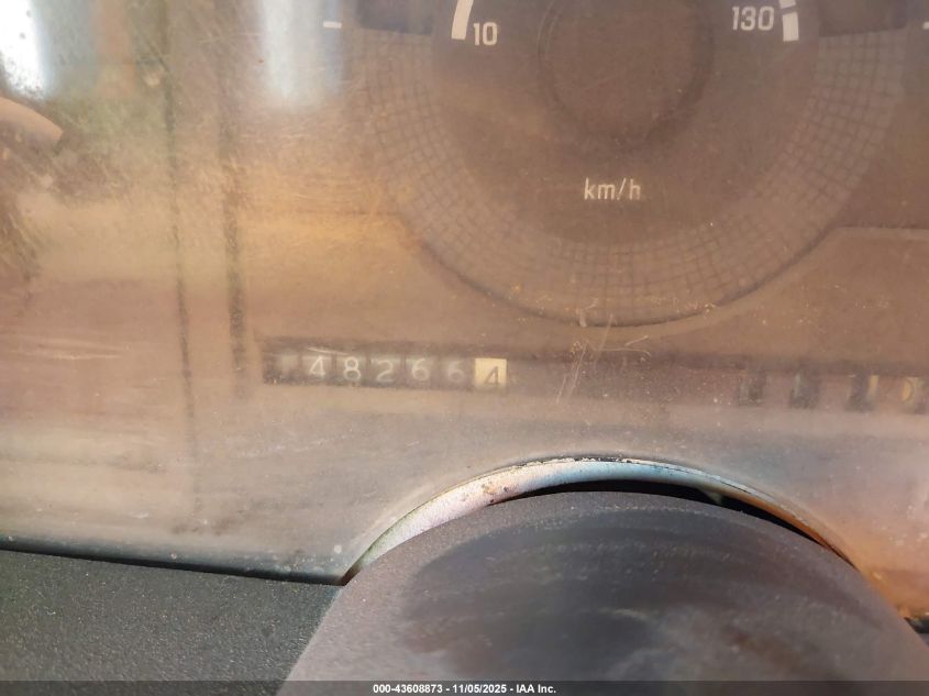 1990 Chevrolet Gmt-400 C2500 VIN: 2GCFC29KXL1241526 Lot: 43608873