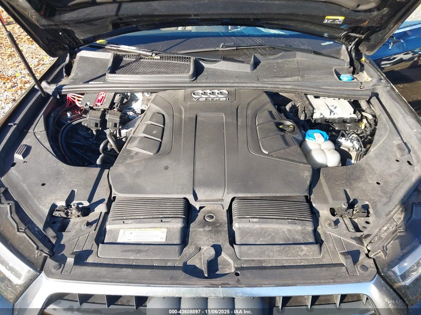 2017 Audi Q7 3.0T Premium VIN: WA1LAAF72HD005350 Lot: 43608897