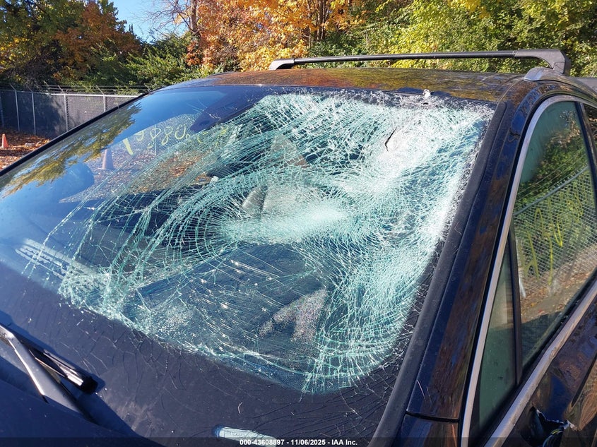 2017 Audi Q7 3.0T Premium VIN: WA1LAAF72HD005350 Lot: 43608897