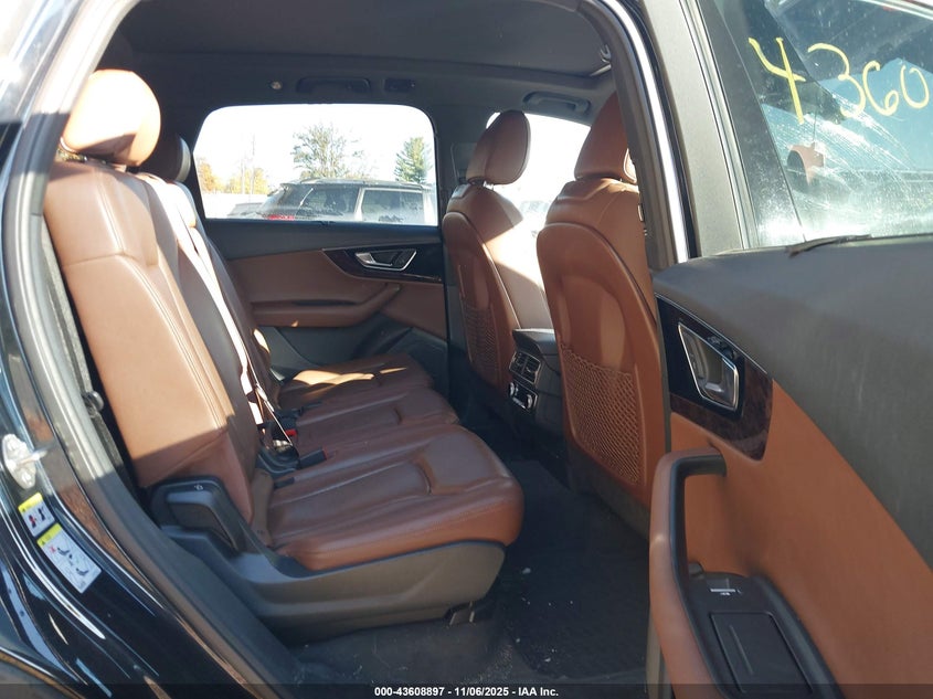 2017 Audi Q7 3.0T Premium VIN: WA1LAAF72HD005350 Lot: 43608897