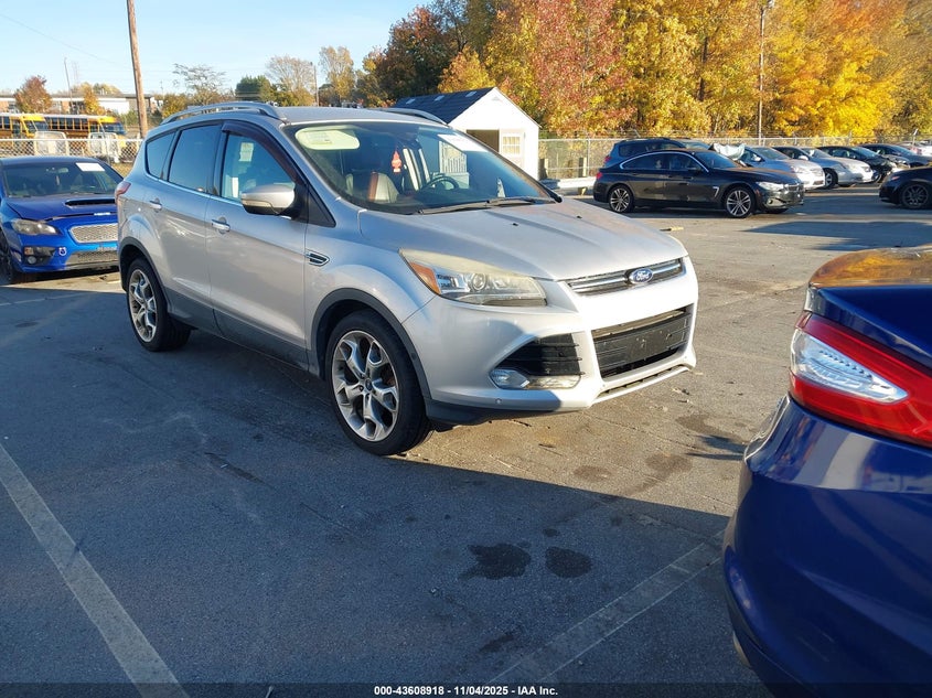 FORD ESCAPE TITANIUM