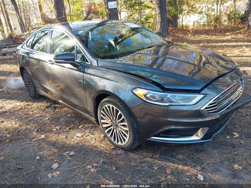 FORD FUSION SE