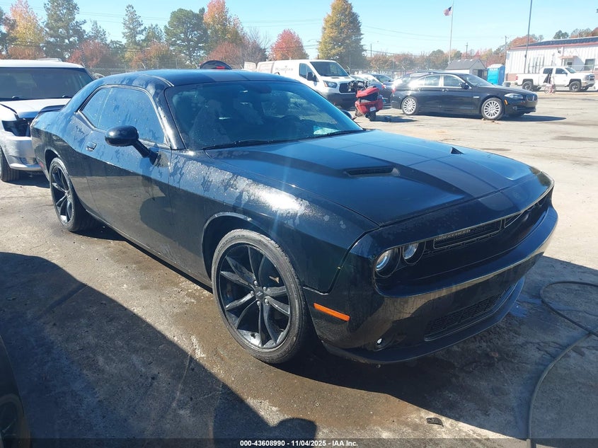 DODGE CHALLENGER SXT