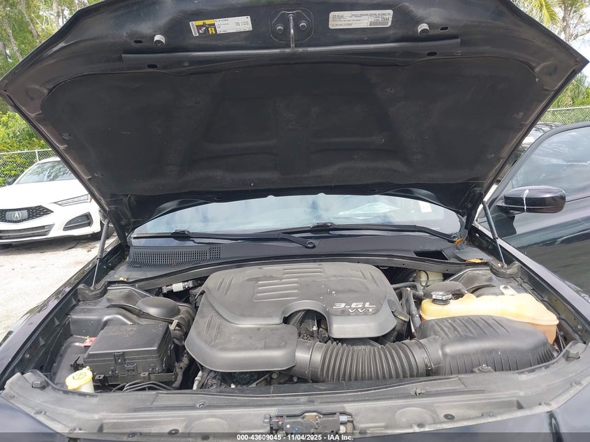 2015 Chrysler 300 300S VIN: 2C3CCABG7FH922195 Lot: 43609045