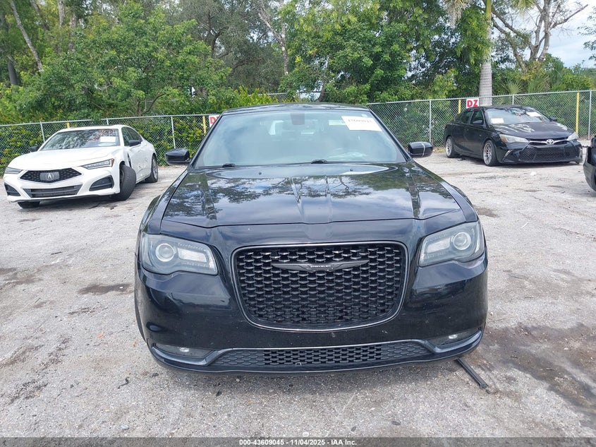2015 Chrysler 300 300S VIN: 2C3CCABG7FH922195 Lot: 43609045