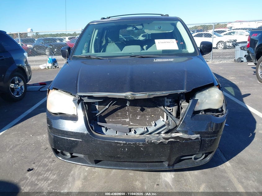 2010 Chrysler Town & Country Touring VIN: 2A4RR5D12AR212512 Lot: 43609059