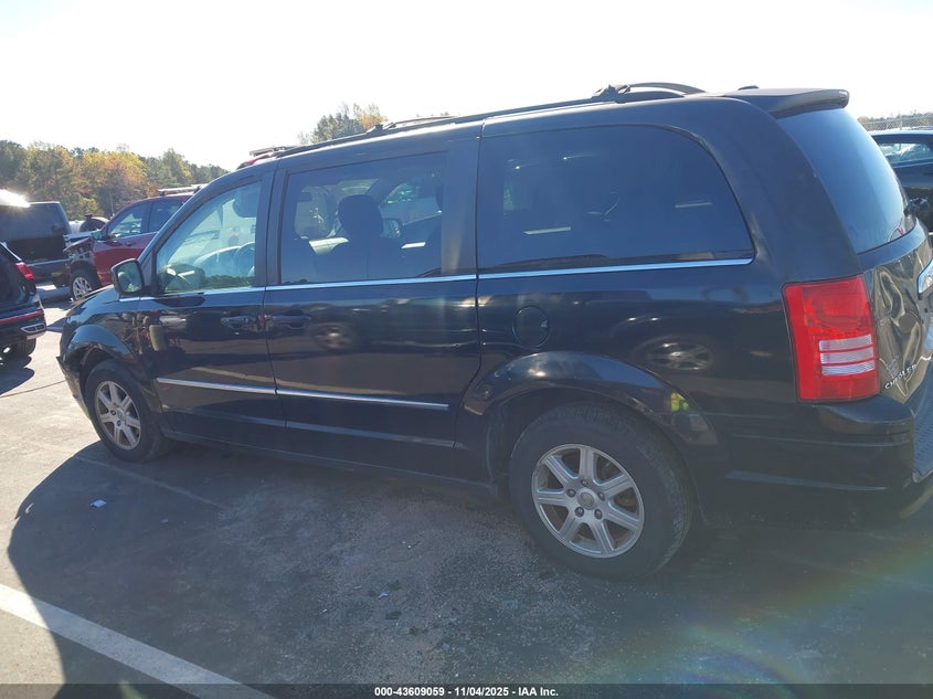 2010 Chrysler Town & Country Touring VIN: 2A4RR5D12AR212512 Lot: 43609059