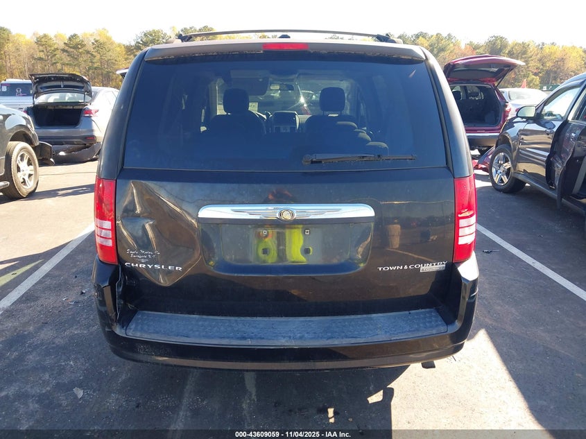 2010 Chrysler Town & Country Touring VIN: 2A4RR5D12AR212512 Lot: 43609059