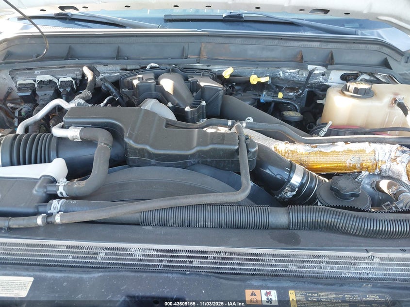 2015 Ford F-350 Chassis Xl VIN: 1FD8X3GT9FEC91640 Lot: 43609155