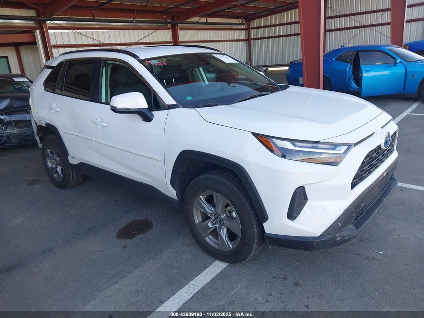 TOYOTA RAV4 HYBRID LE