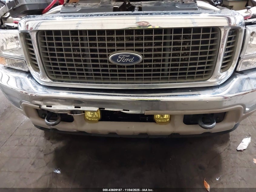 2001 Ford Excursion Limited VIN: 1FMNU43S21EA00807 Lot: 43609187