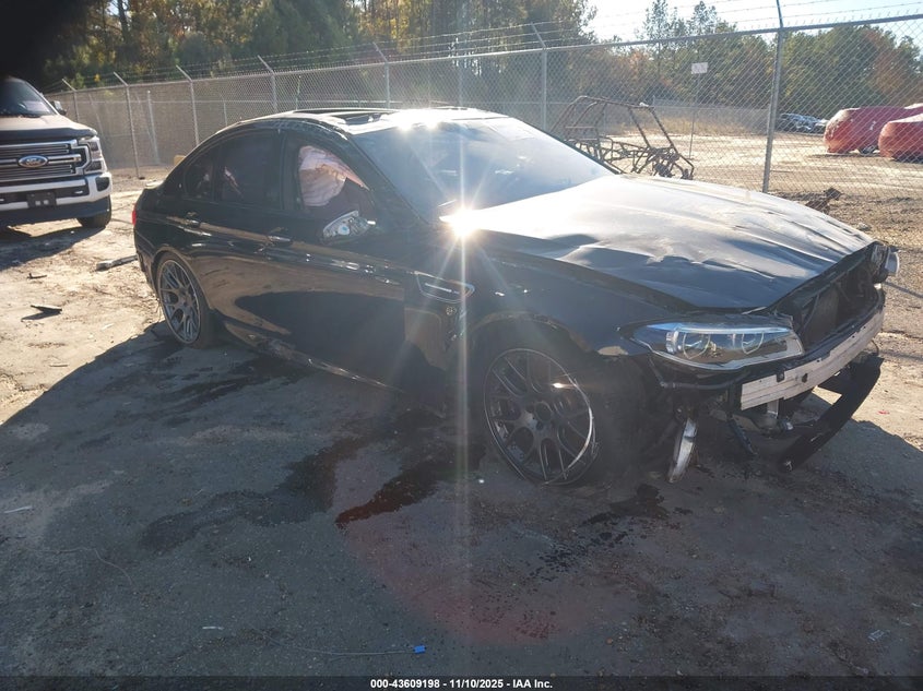 2014 BMW M5 - WBSFV9C54ED097798