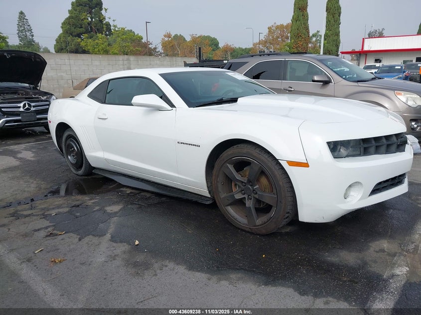 CHEVROLET CAMARO 1LT