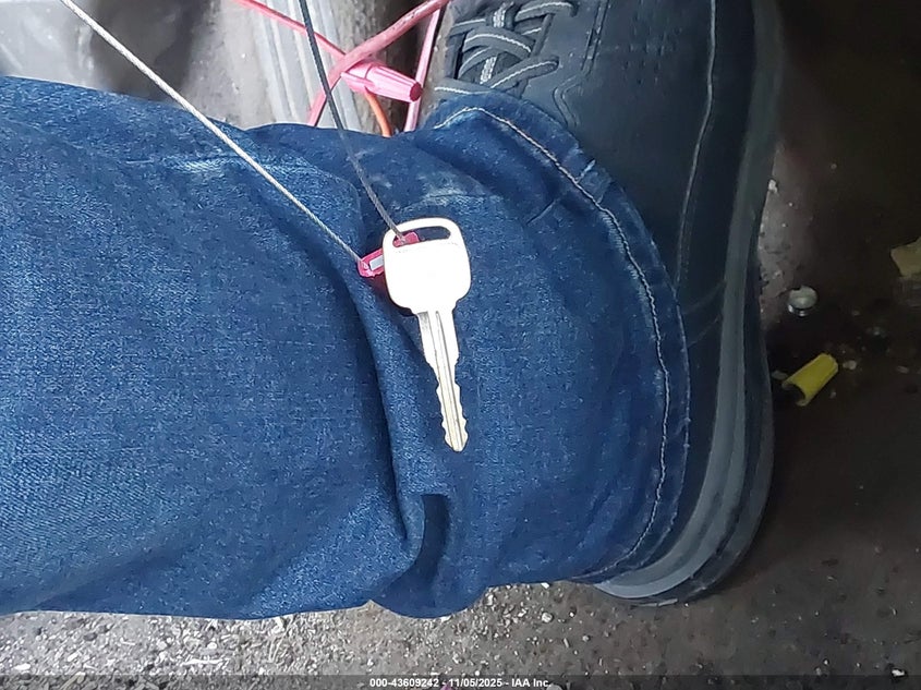 1996 Mazda Protege Dx/Lx/Es VIN: JM1BB1413T0342560 Lot: 43609242