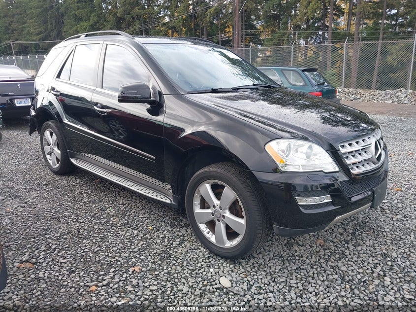 MERCEDES-BENZ M-CLASS 4MATIC