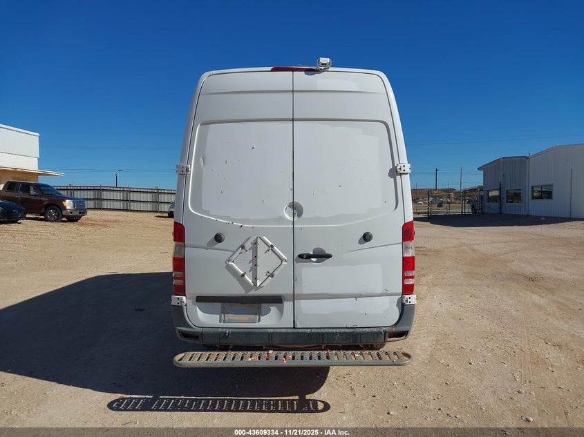 2011 Mercedes-Benz Sprinter 2500 High Roof VIN: WD3PE8CB2B5601499 Lot: 43609334