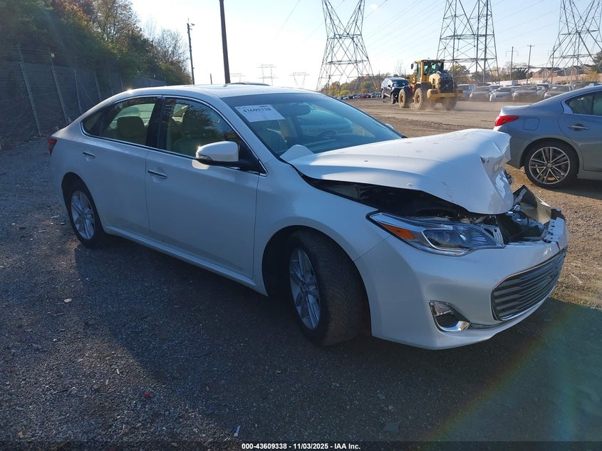TOYOTA AVALON XLE PREMIUM