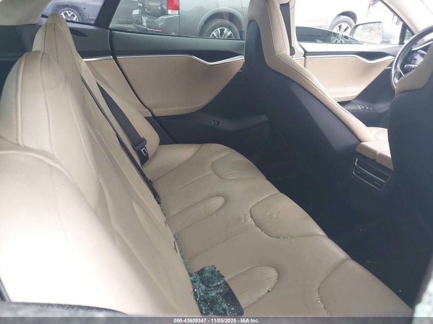 2013 Tesla Model S VIN: 5YJSA1CG3DFP20078 Lot: 43609347