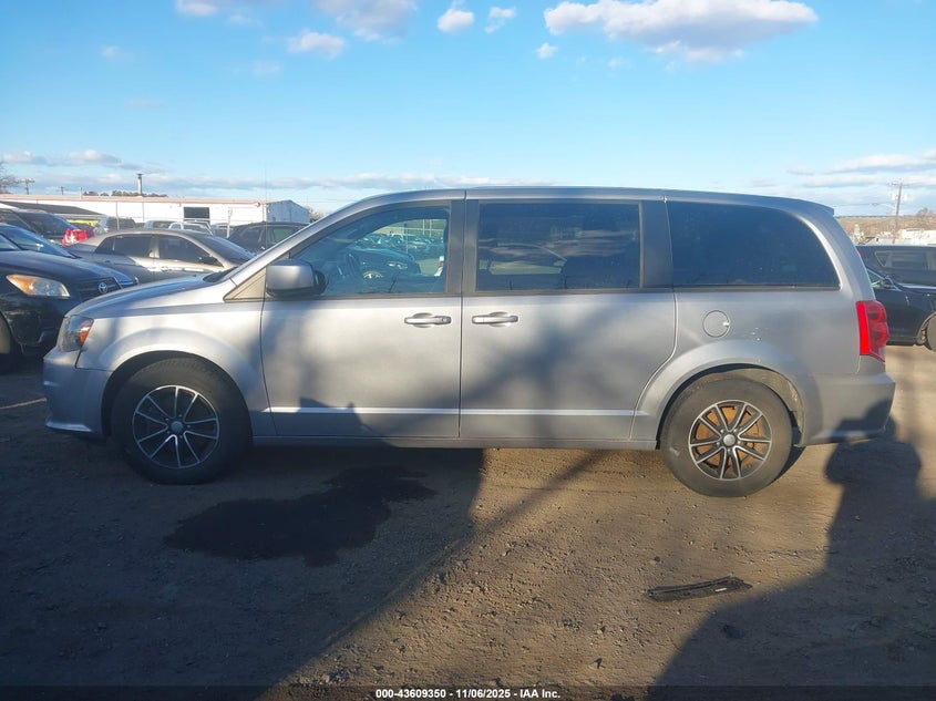 2019 Dodge Grand Caravan Sxt VIN: 2C4RDGCG0KR547095 Lot: 43609350