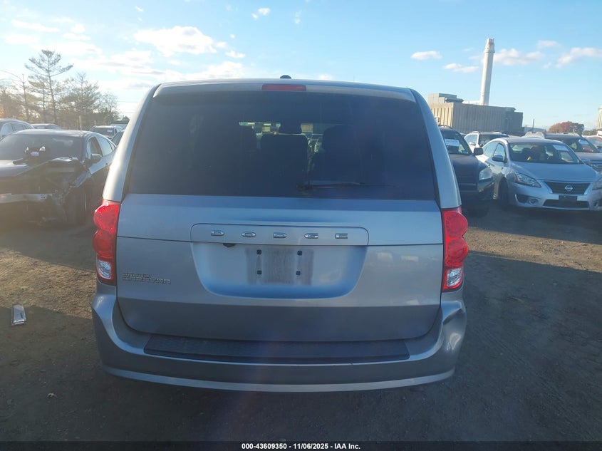 2019 Dodge Grand Caravan Sxt VIN: 2C4RDGCG0KR547095 Lot: 43609350