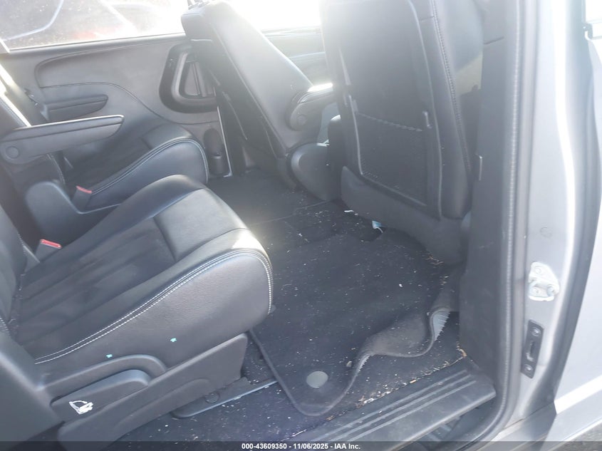 2019 Dodge Grand Caravan Sxt VIN: 2C4RDGCG0KR547095 Lot: 43609350