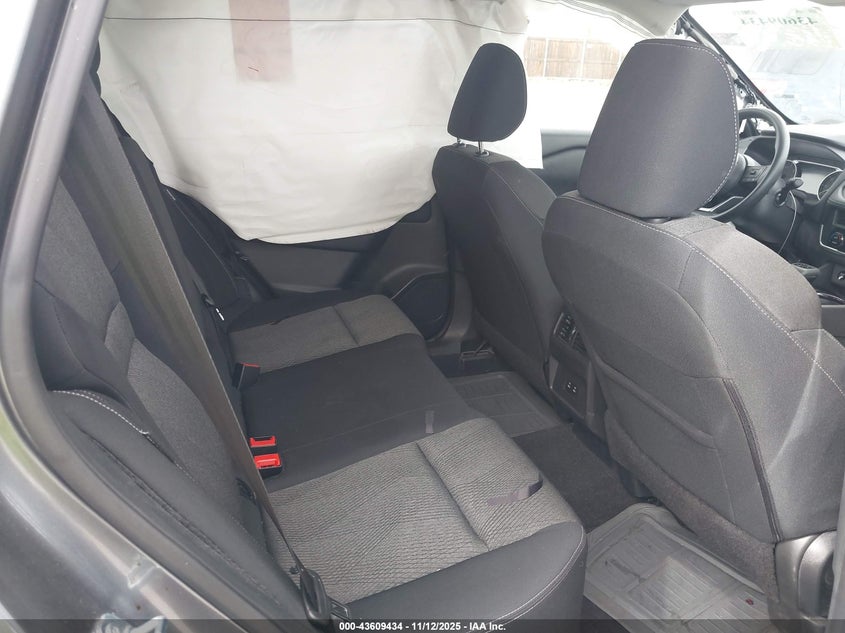2024 NISSAN ROGUE auction photo 8