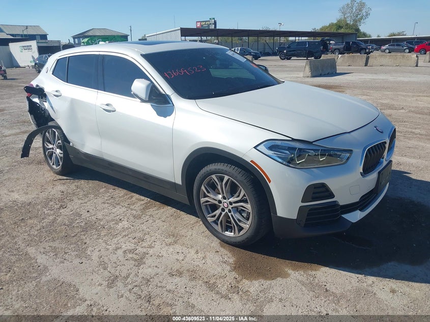 WBXYJ1C01N5T41941 2022 BMW X2 xDrive28I auction photo 1