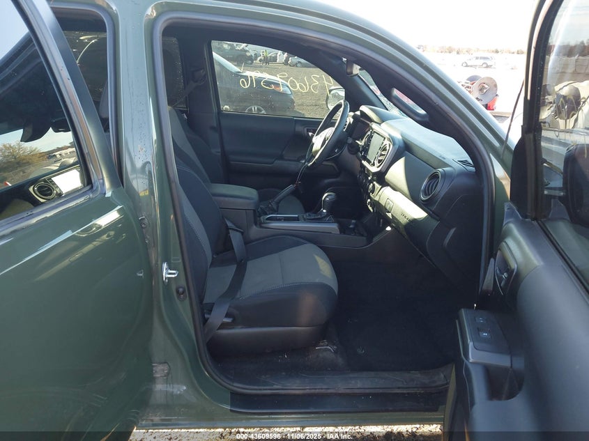 2021 Toyota Tacoma Trd Sport VIN: 3TMCZ5AN7MM440553 Lot: 43609596