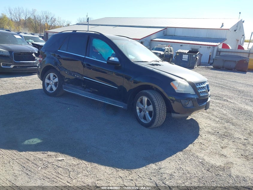 MERCEDES-BENZ M-CLASS 4MATIC