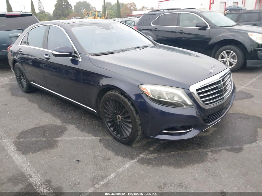 MERCEDES-BENZ S-CLASS S 550