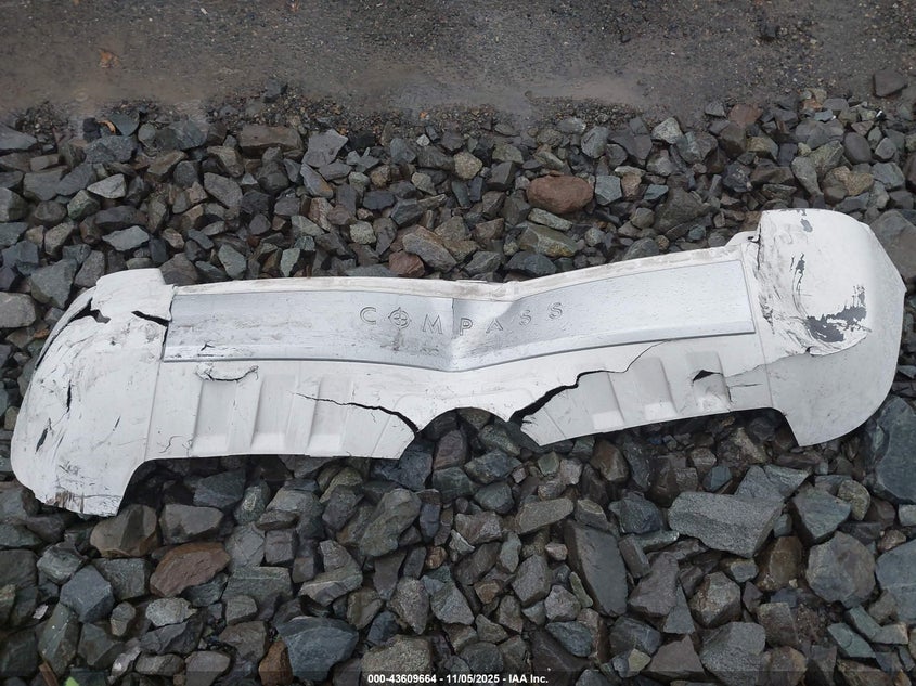 2007 Jeep Compass Limited VIN: 1J8FF57W57D169684 Lot: 43609664