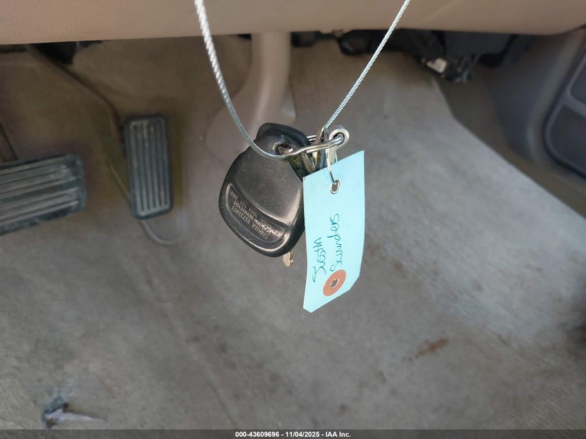 2001 GMC Sierra 1500 Sle VIN: 2GTEC19T811312749 Lot: 43609696