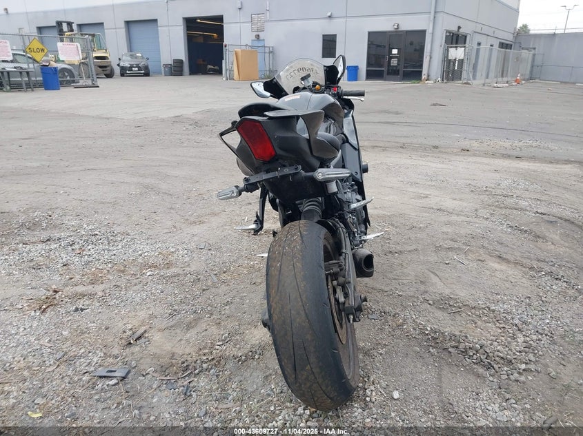 2022 Yamaha Yzfr7 VIN: JYARM38Y1NA000352 Lot: 43609727