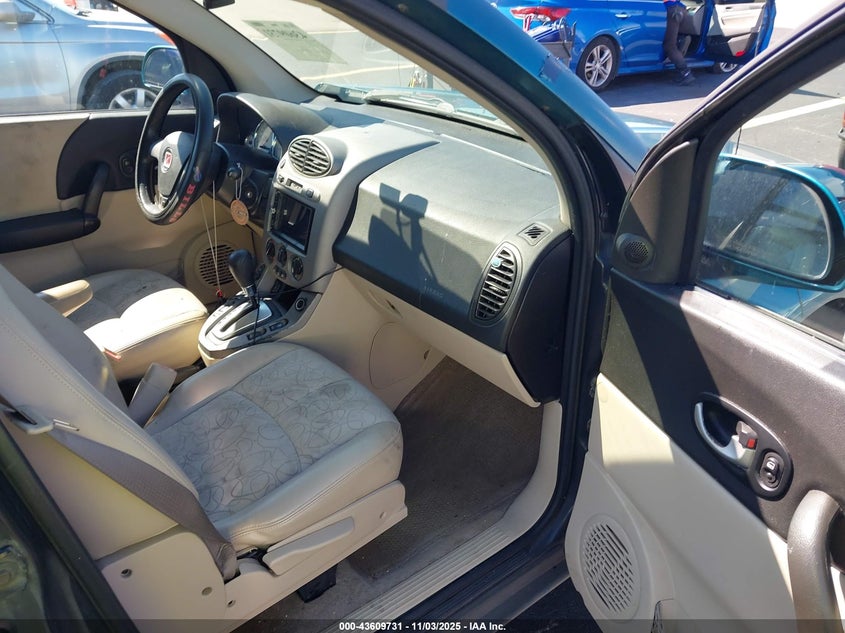 5GZCZ53485S818665 2005 SATURN VUE photo no. 5