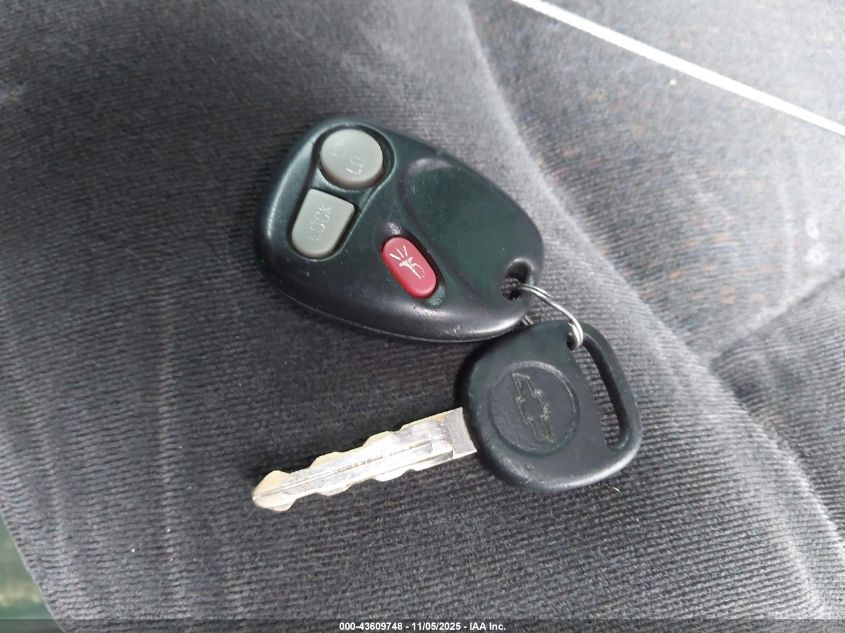 2000 Chevrolet Silverado 1500 Ls VIN: 1GCEK19T1YE200516 Lot: 43609748