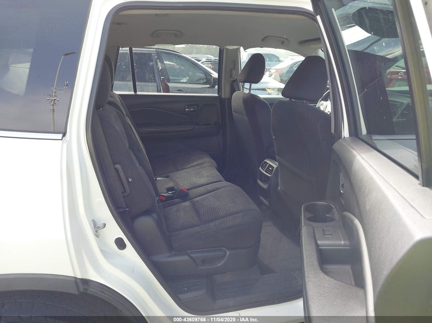 2017 Honda Pilot Lx VIN: 5FNYF6H18HB044665 Lot: 43609766