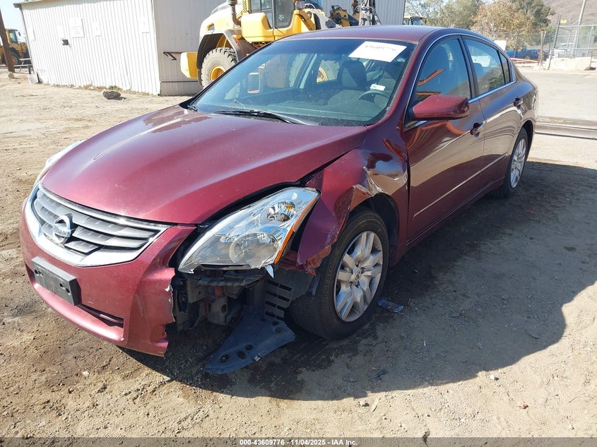 1N4AL2AP4AN441515 2010 NISSAN ALTIMA photo no. 2