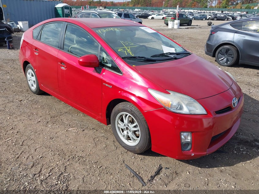 TOYOTA PRIUS IV