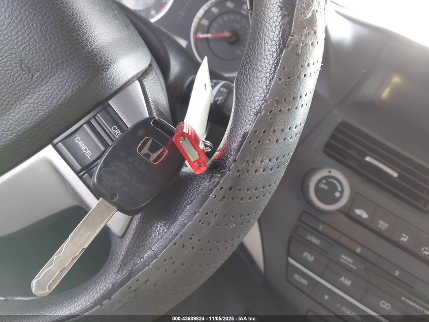 1HGCS12778A011768 2008 HONDA ACCORD photo no. 11