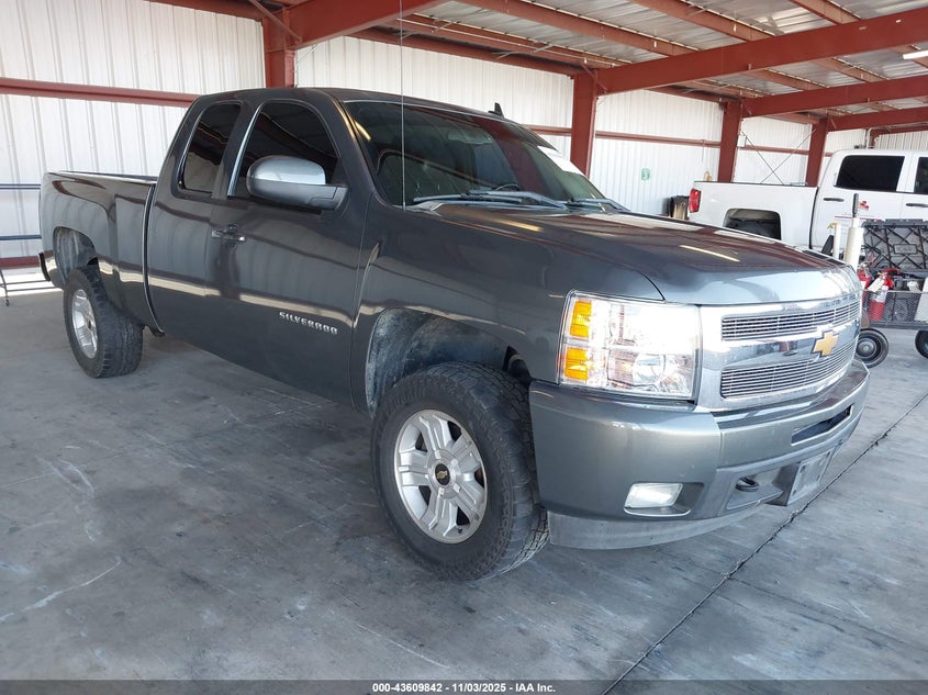 CHEVROLET SILVERADO 1500 LTZ