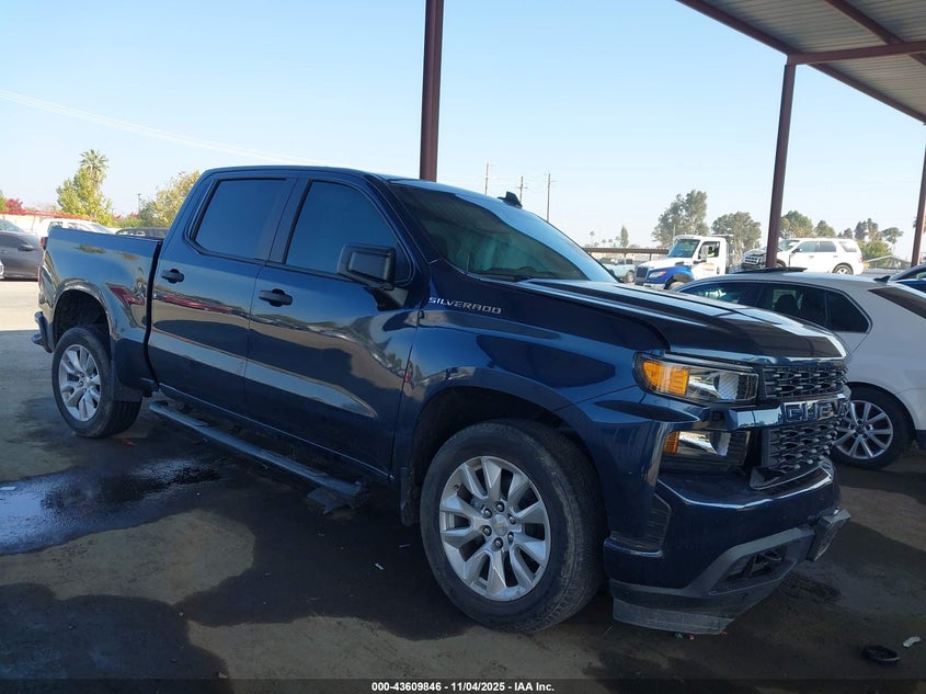 CHEVROLET SILVERADO 1500 2WD SHORT BED CUSTOM