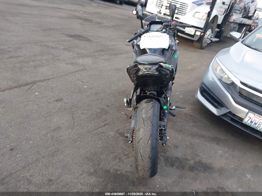 2025 Kawasaki Ex650 R VIN: ML5EXER14SDAF6294 Lot: 43609867