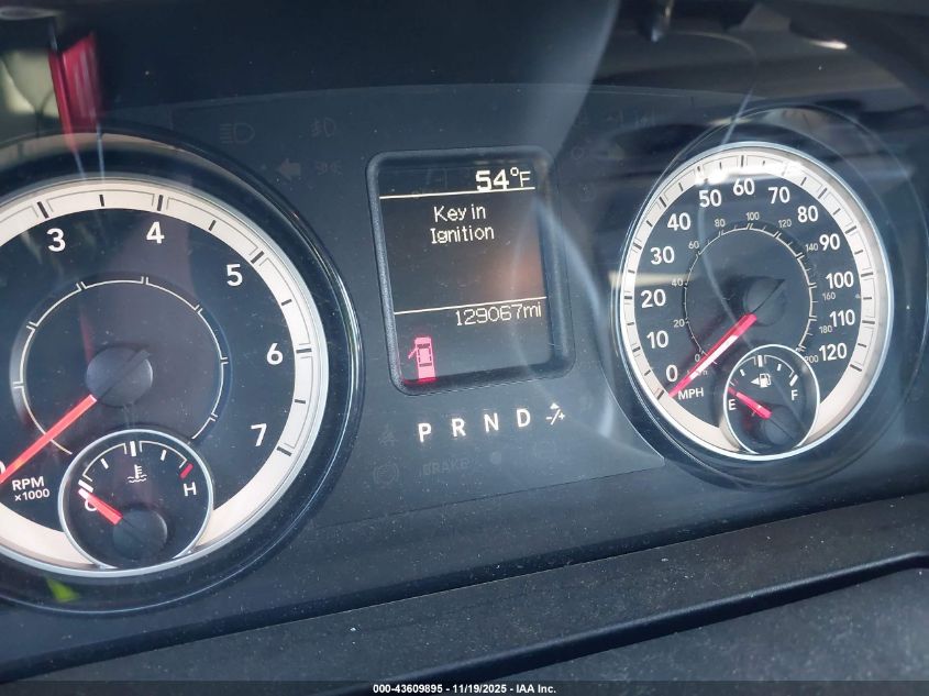 2019 Ram 1500 Classic Tradesman 4X4 6'4 Box VIN: 1C6RR7FGXKS582312 Lot: 43609895