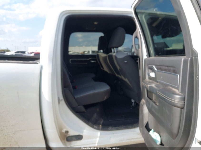 2024 Ram 3500 Lone Star 4X4 8' Box VIN: 3C63RRHL2RG272698 Lot: 43609896