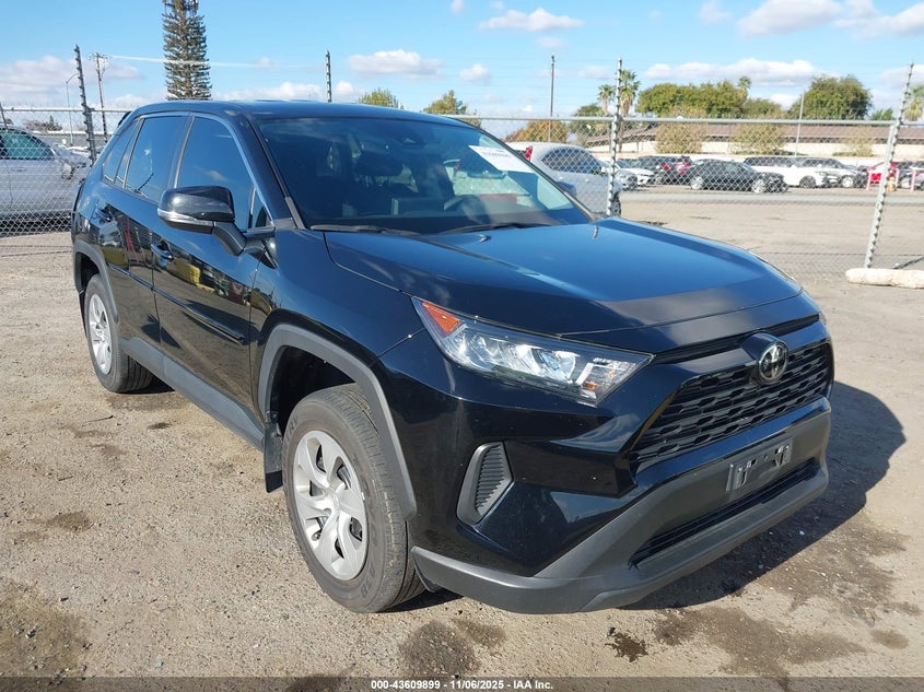 TOYOTA RAV4 LE